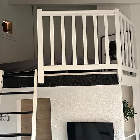 De Delphine Apartment